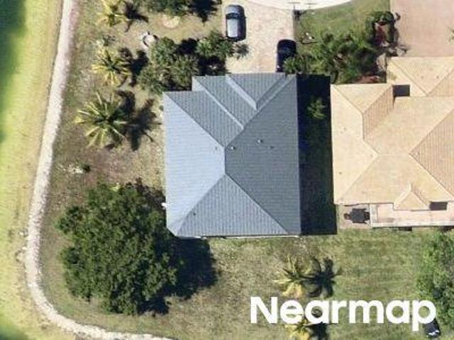 House for sale in Pembroke Pines, Florida