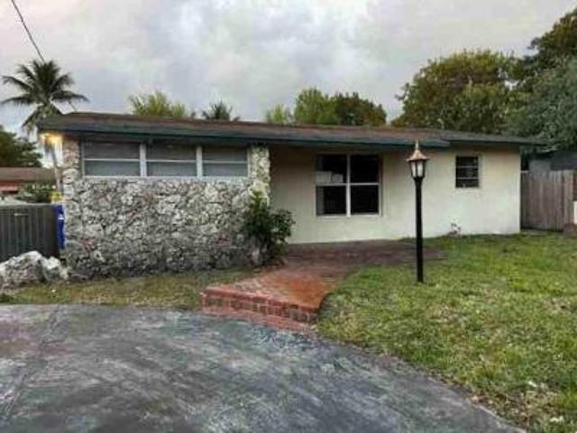 House for sale in Pompano Beach