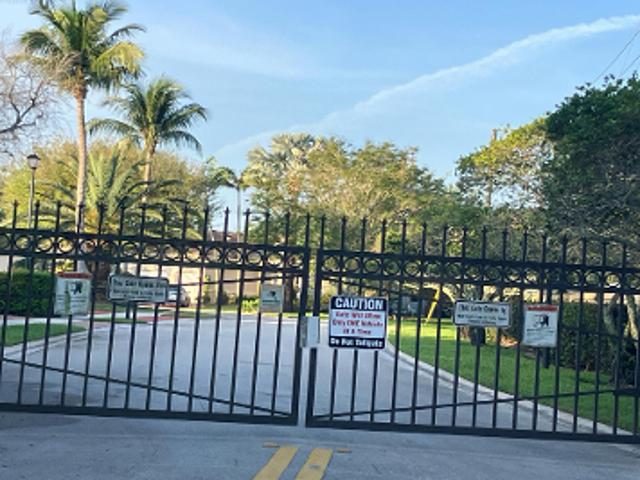 House for sale in Plantation, Florida