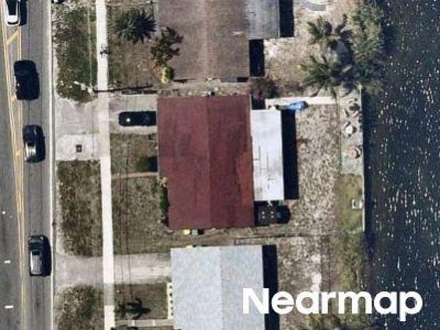 House for sale in Dania