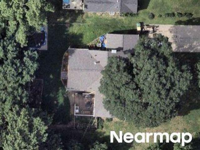 Property for sale in Grays Lake, Des Moines