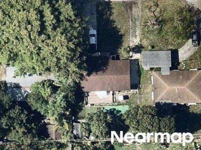 House for sale in Pembroke Pines, Florida