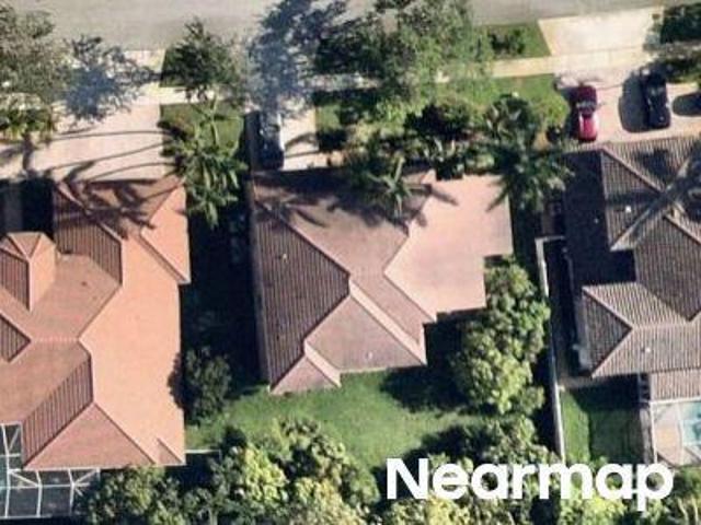 House for sale in Pembroke Pines, Florida