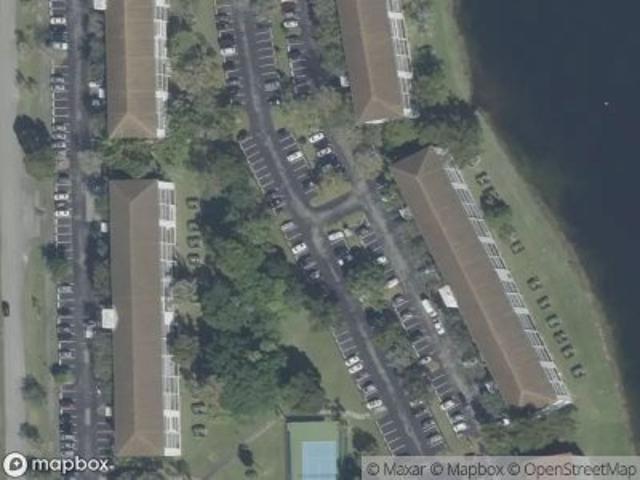 Condo for sale in Pembroke Pines, Florida