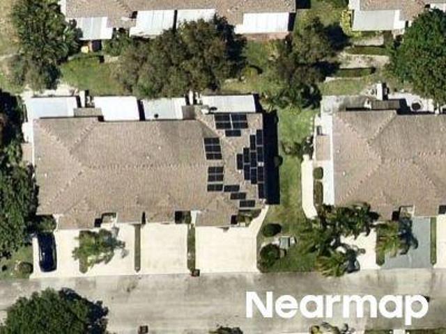House for sale in Lakeview, Deerfield Beach