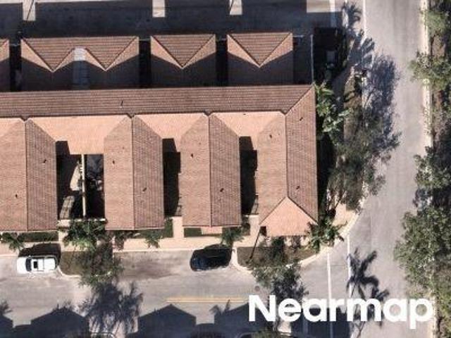 Property for sale in Pembroke Pines, Florida
