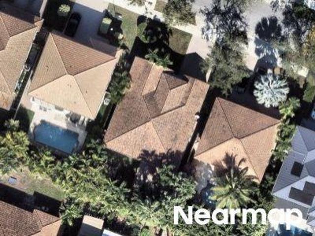 Property for sale in Three Lakes, Miami