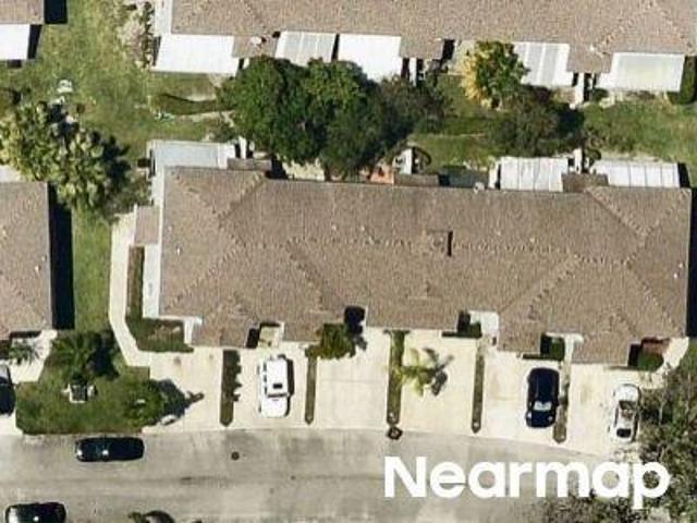 Townhouse for sale in Deerfield Beach, Florida