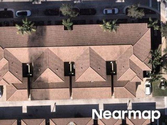 Townhouse for sale in Pembroke Pines, Florida