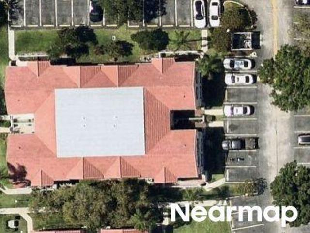 Condo for sale in Hollywood, Florida