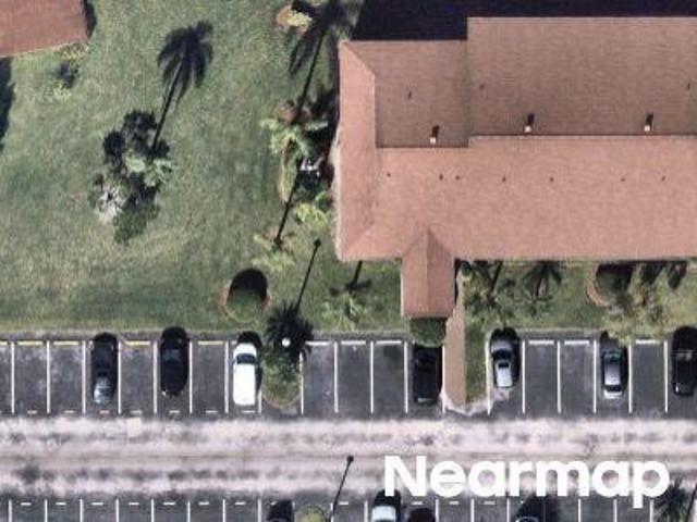 Condo for sale in Pembroke Pines, Florida