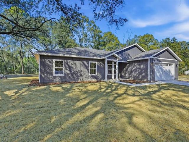 House for sale in Archer, Florida