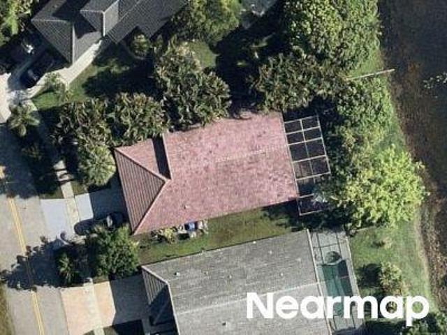 House for sale in Pembroke Pines, Florida