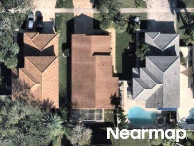 House for sale in Pembroke Pines, Florida