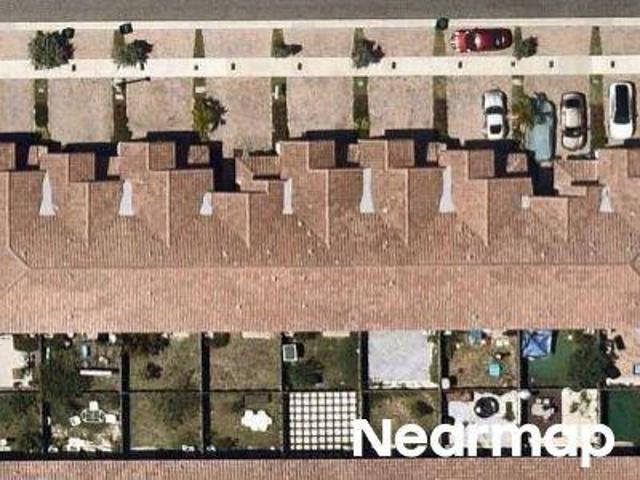 Townhouse for sale in Princeton, Florida