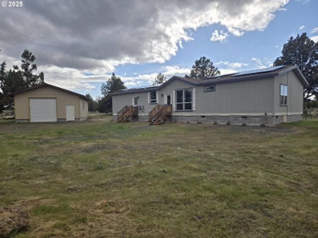 House for sale in Oregonia