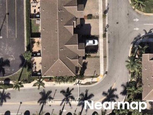 Townhouse for sale in Pompano Beach