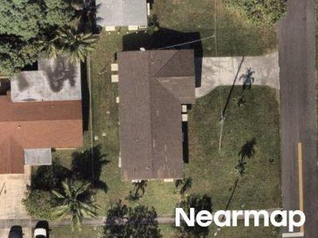 House for sale in Hallandale