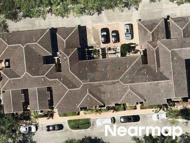 House for sale in Pembroke Pines, Florida