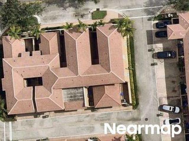 House for sale in Pembroke Pines, Florida
