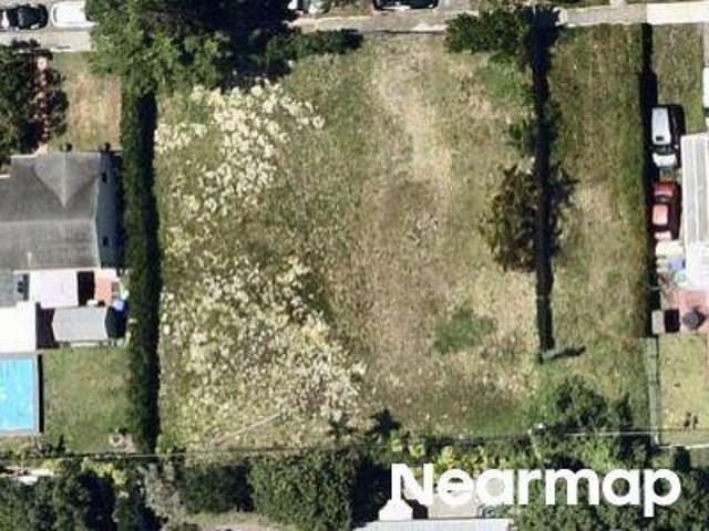 House for sale in Miami