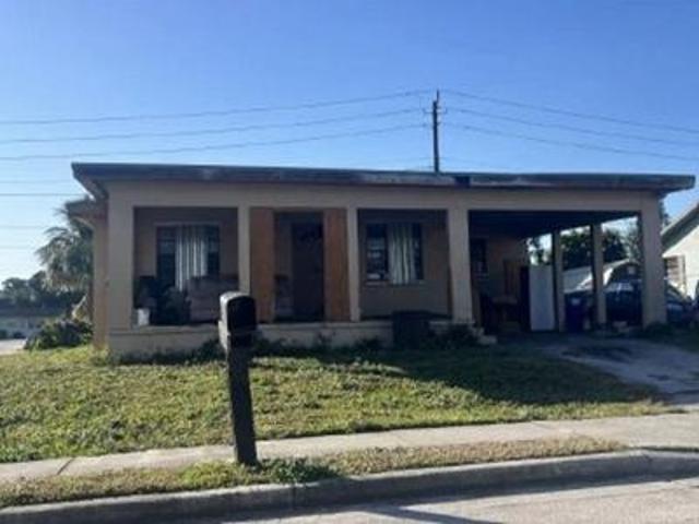 House for sale in South Bay, Florida