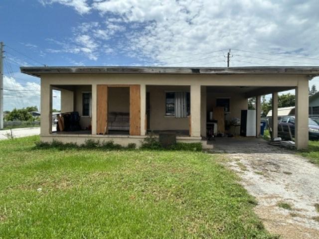 House for sale in South Bay, Florida