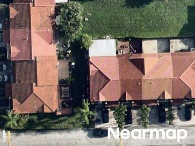 Townhouse for sale in Miami, Florida