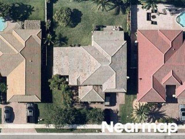House for sale in Hollywood