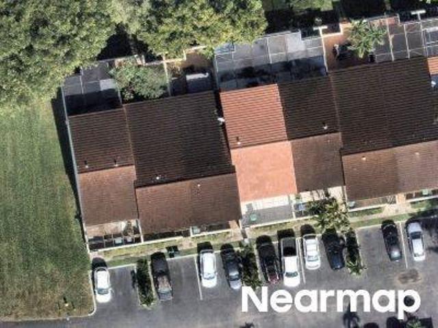 Townhouse for sale in Miami, Florida