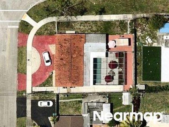 House for sale in Miami