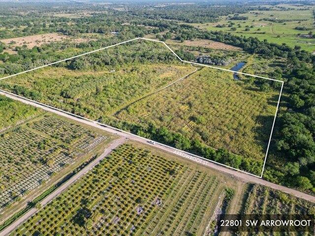 Land for sale in Indiantown Land for sale in Indiantown
