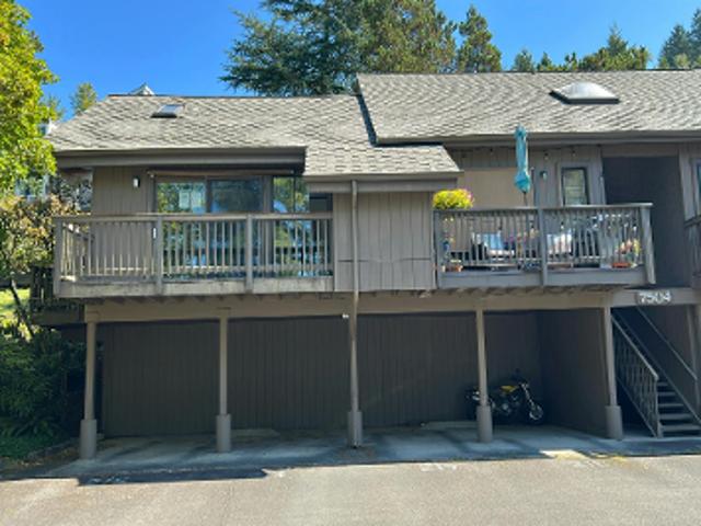 Condo for sale in Oregonia
