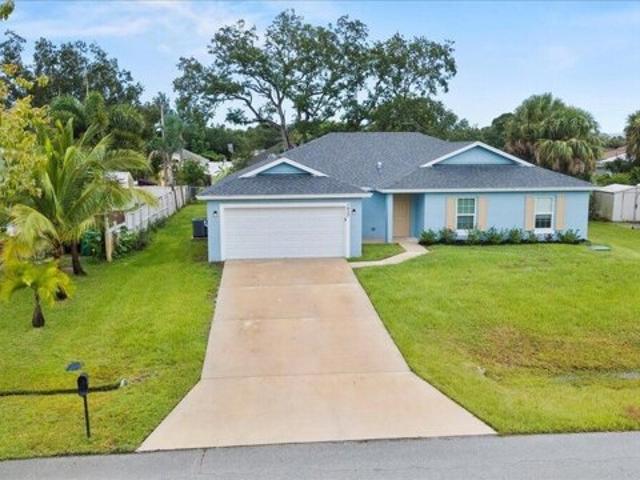 House for sale in Port Saint Lucie