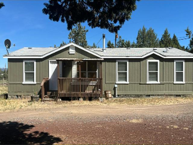 House for sale in Oregonia