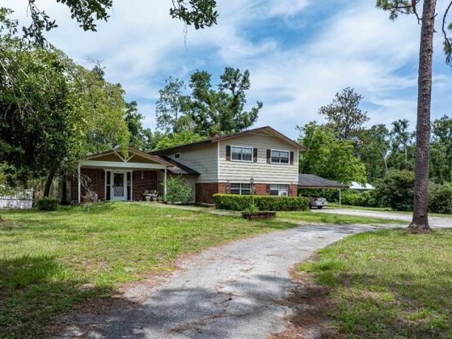 House for sale in Live Oak