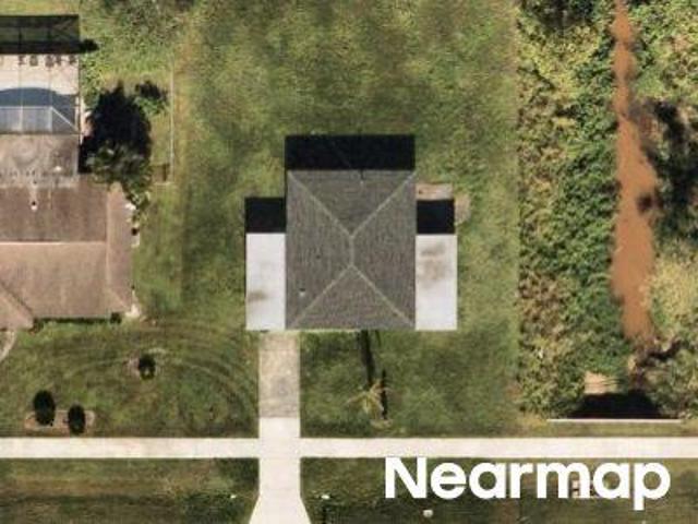 House for sale in Port Saint Lucie, Florida