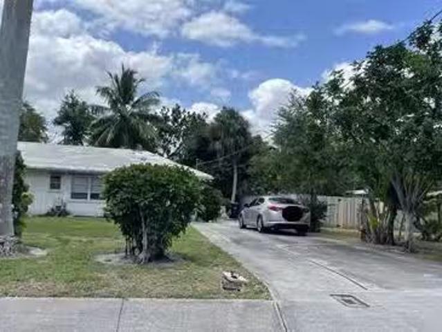 House for sale in Port Saint Lucie