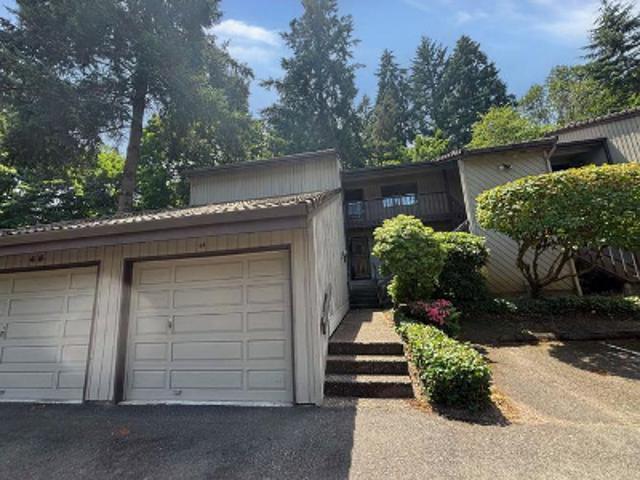 Condo for sale in Oregonia