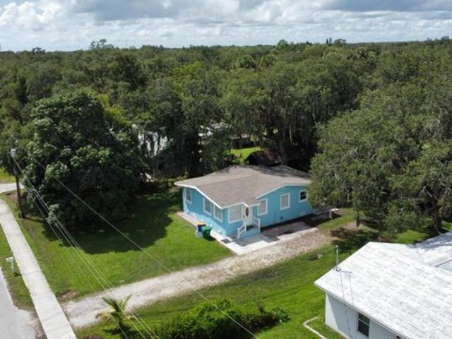 House for sale in Okeechobee, Florida