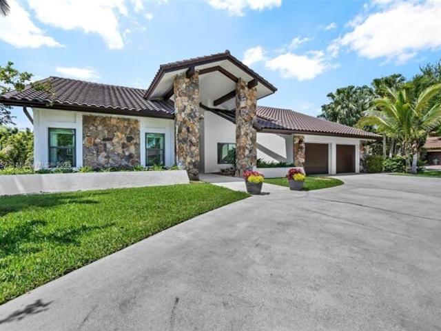 House for sale in Davie
