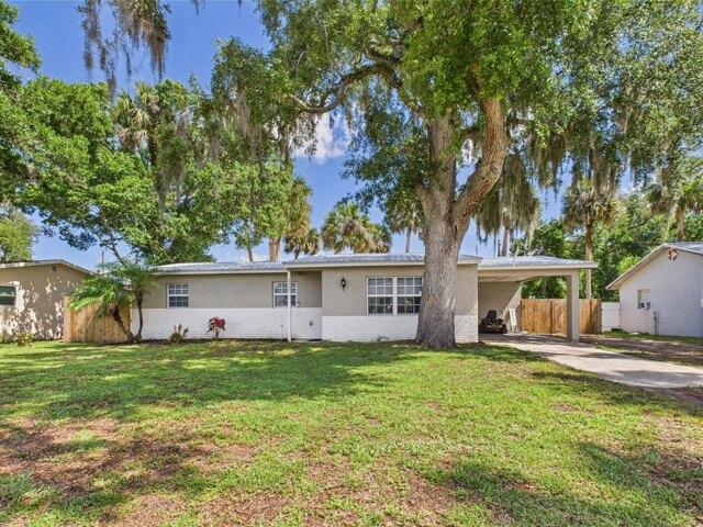 House for sale in Okeechobee