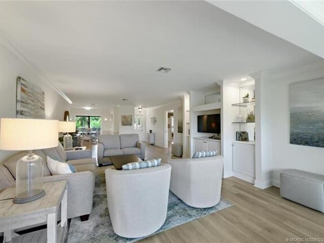 Condo for sale in Palm City