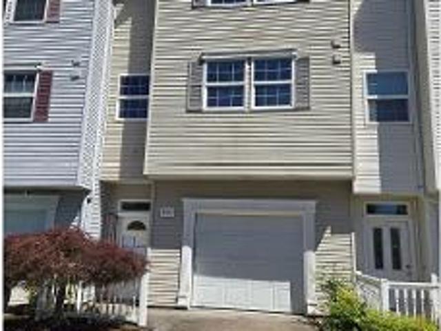 Condo for sale in Tualatin