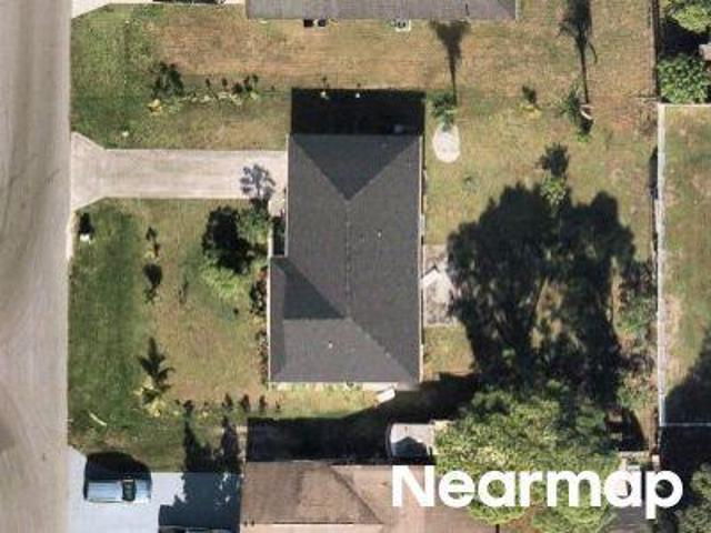 House for sale in Port Saint Lucie, Florida