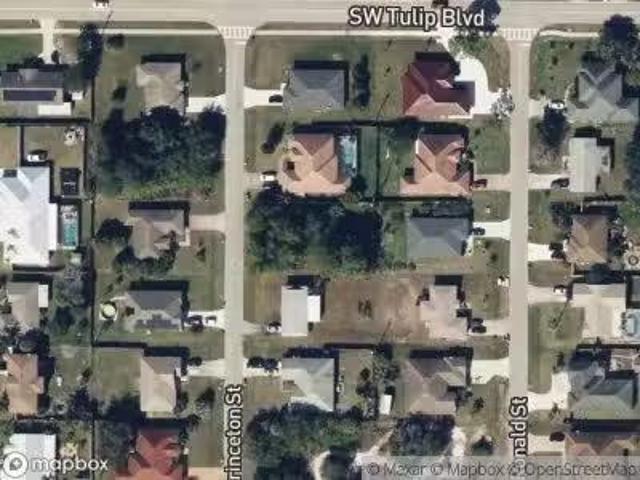House for sale in Port Saint Lucie