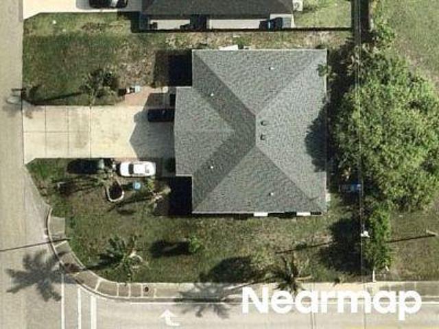 House for sale in Cape Coral