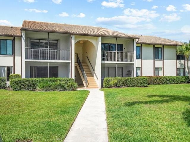 Condo for sale in Palm City