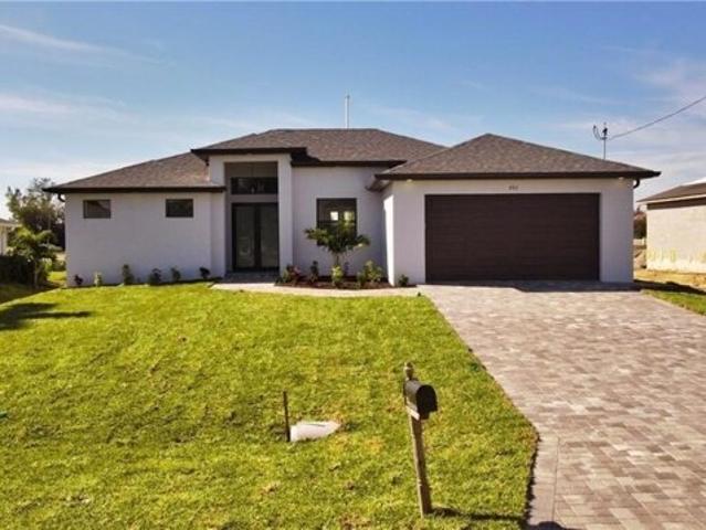 House for sale in Cape Coral House for sale in Cape Coral