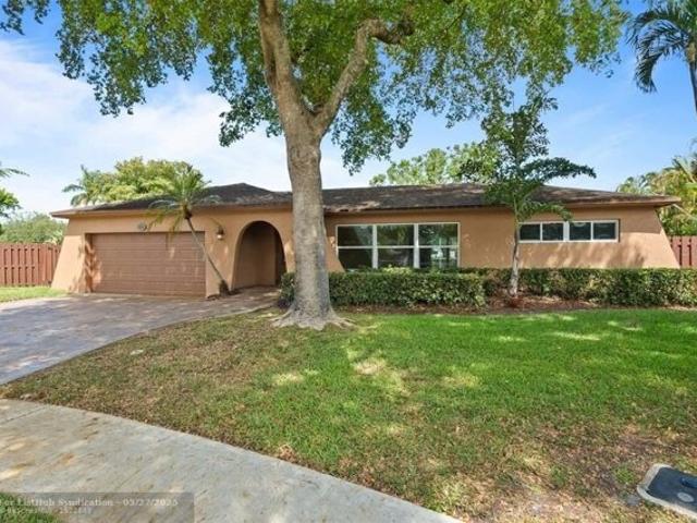 House for sale in Cooper City House for sale in Cooper City